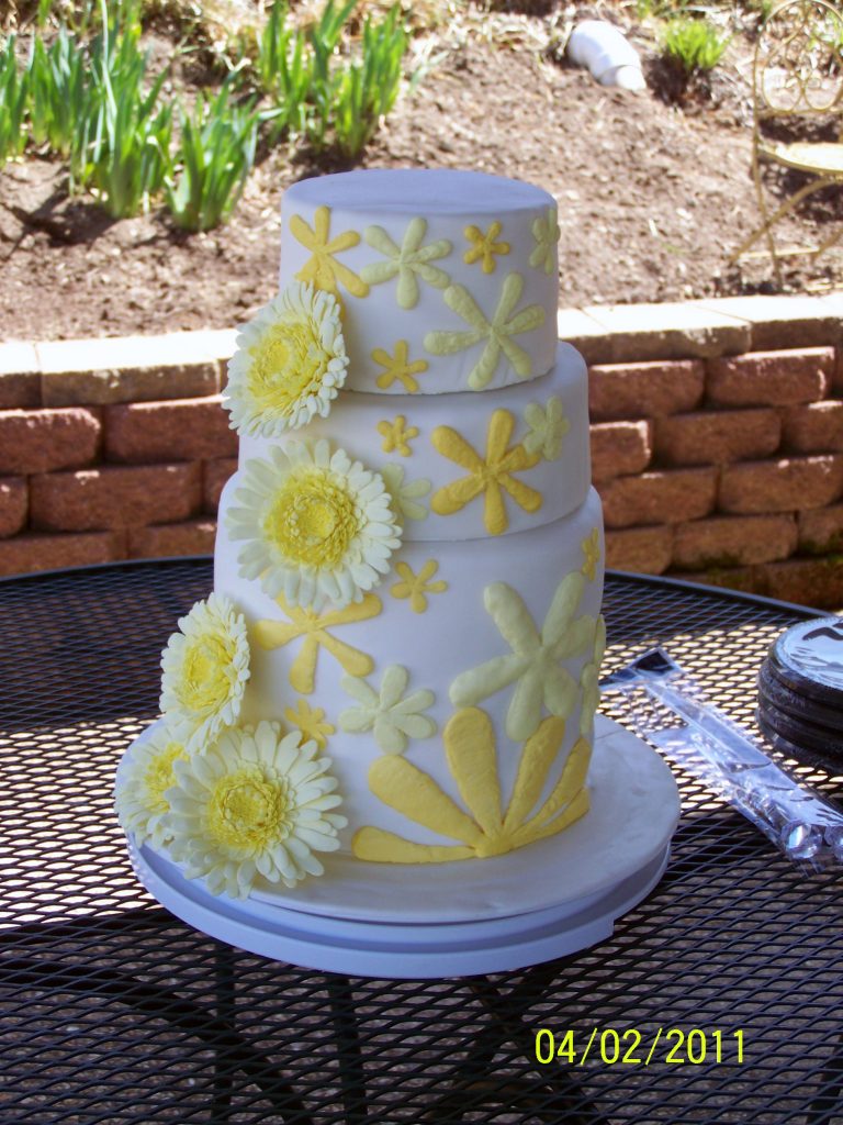 Pale Yellow Daisies Retro Bridal Shower Cake