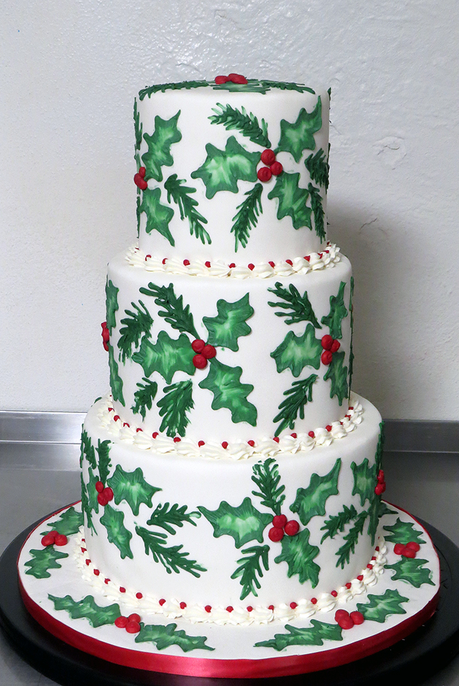 Holly Berries and Leaves Christmas Cake