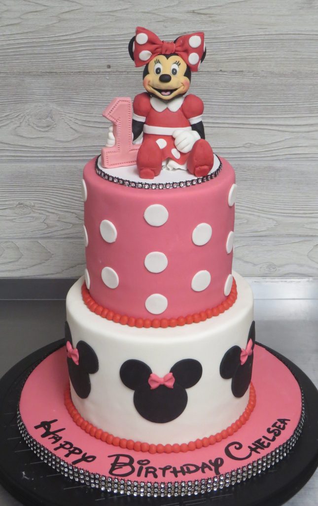 Minnie Mouse themed Birthday Cake