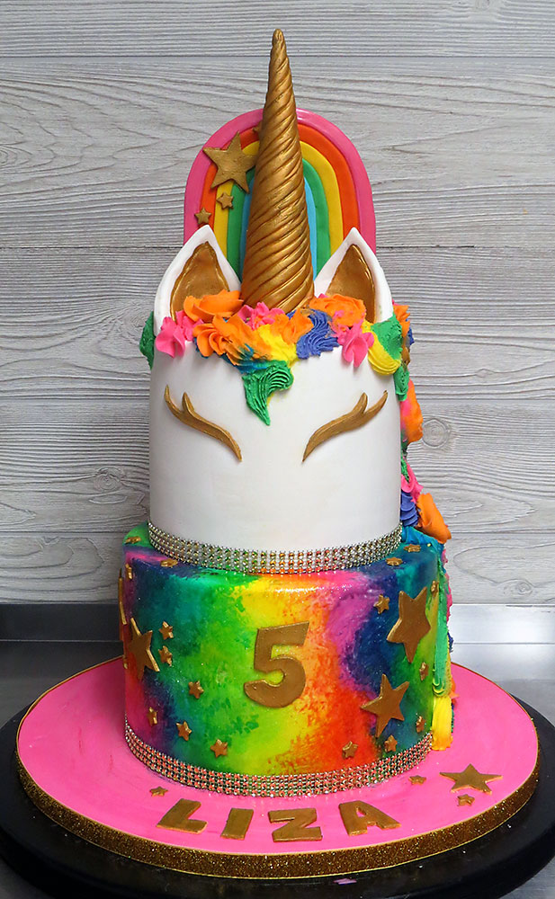Rainbow Tie-Dye Unicorn Cake