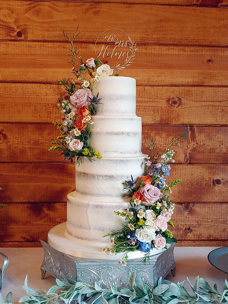 Semi-Naked Wedding Cake w Fresh Flowers